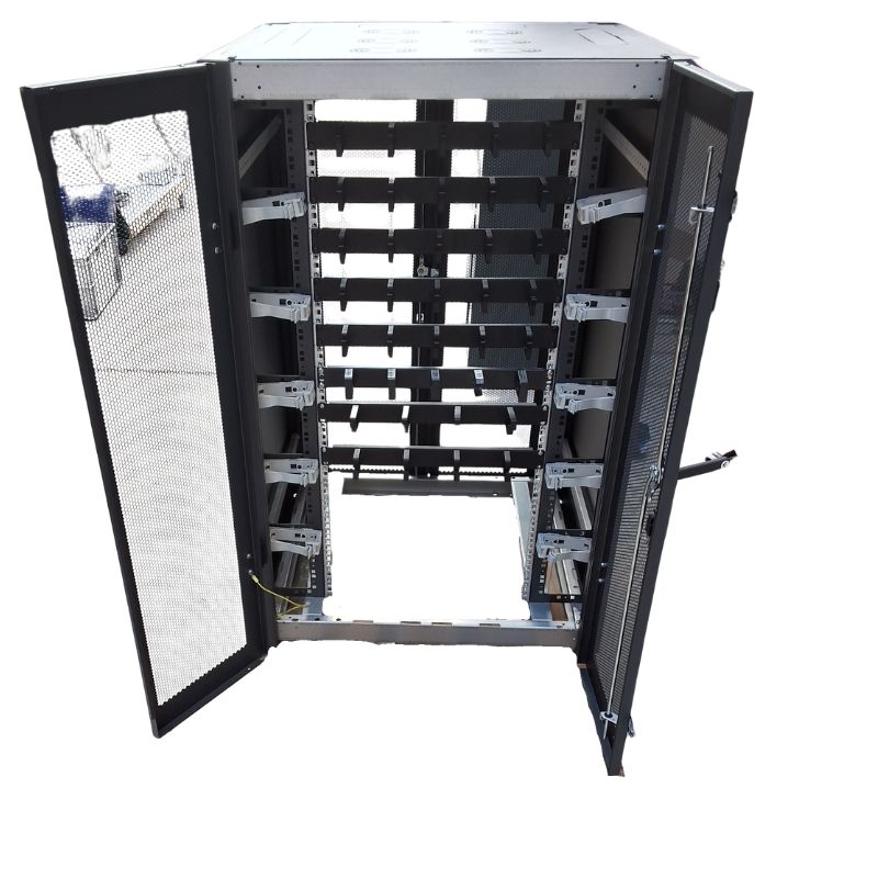 Baie de serveur 24U - L800 x P800 x H1200 Double porte perforée AV/AR – Image 3